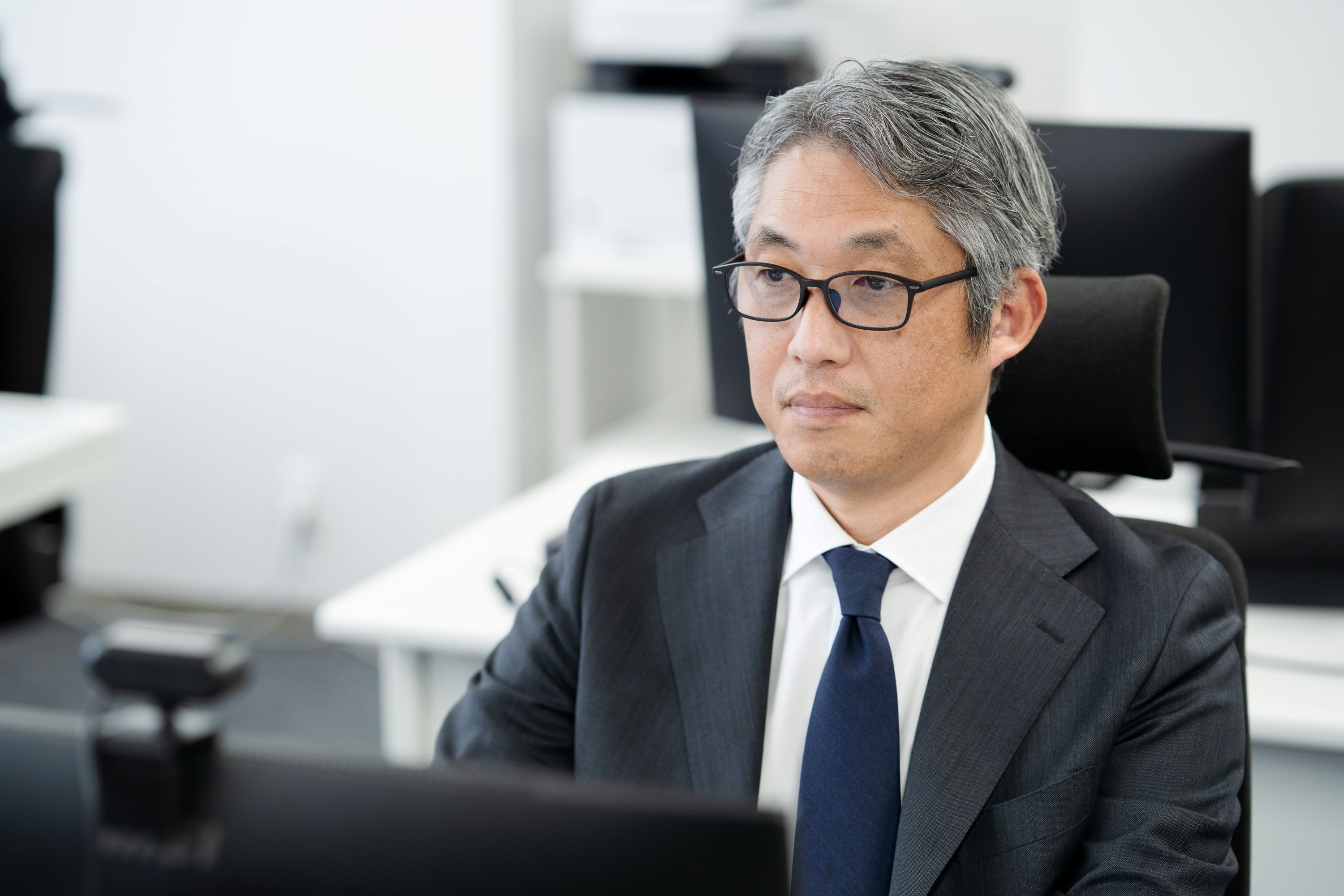 代表者写真：坂井 右文